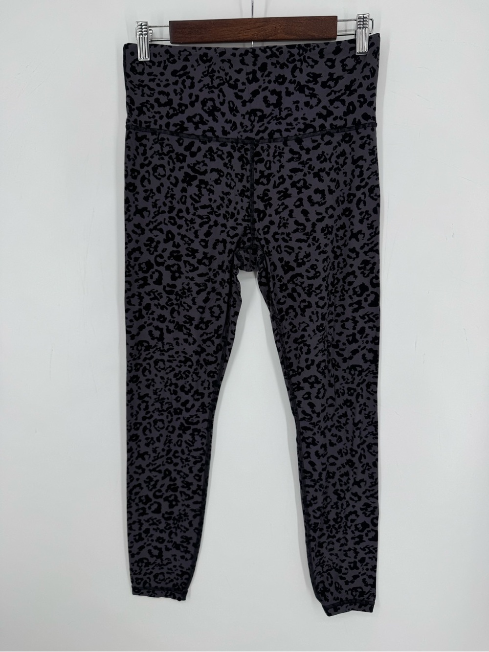 Athleta Leopard Print High Rise Leggings Black Gray Athleisure Active Medium